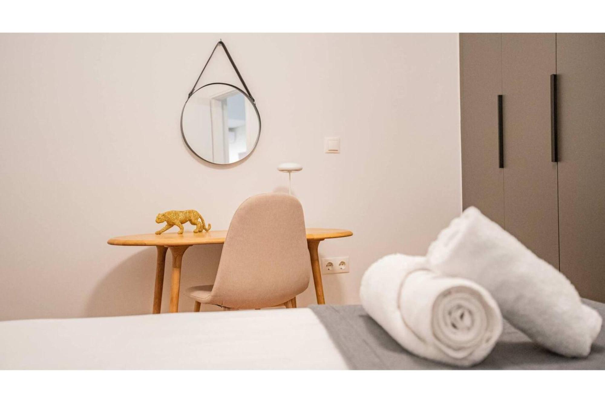 O&O Group - Eclectic Chic Thissio Apartment Athén Kültér fotó